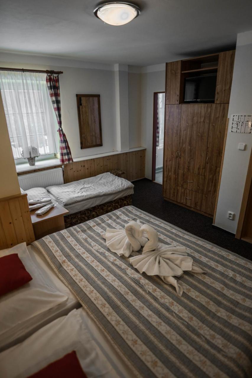 Hotel Atlas Пец-под-Снежкой Экстерьер фото
